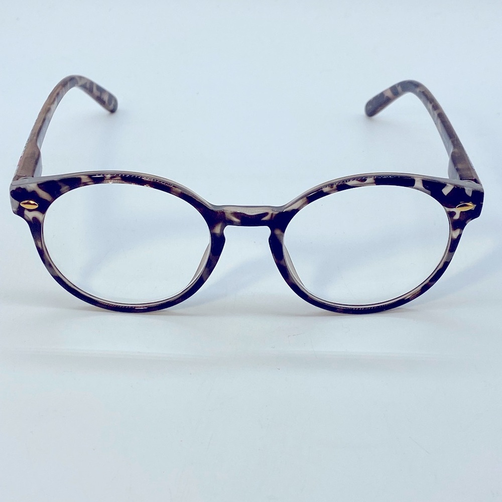 Vera Bradley Tortoise Shell Round Glass Readers NWT, I have +150